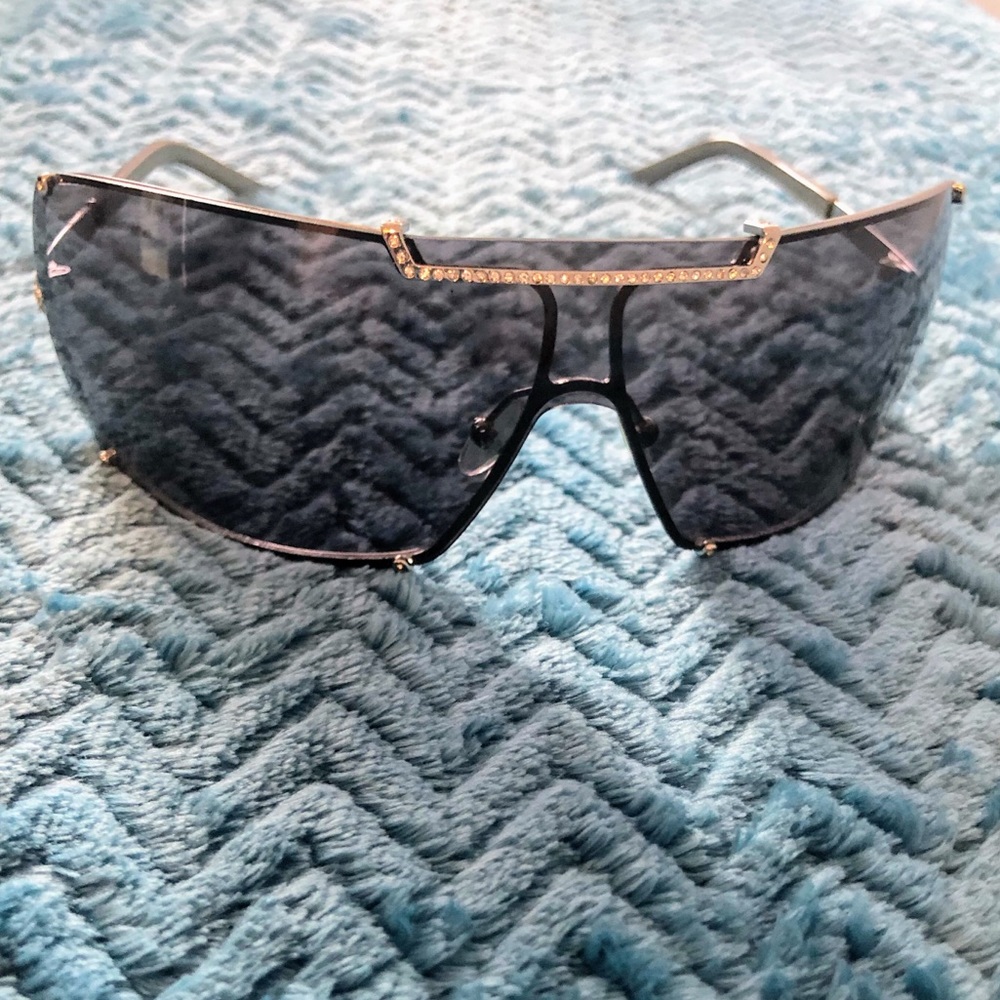 VINTAGE- VALENTINO 5511/S H5HON 115 SUNGLASSES